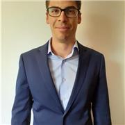 Laureato in tecniche della prevenzione nell'ambiente e nei luoghi di lavoro